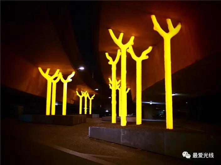 art of tree light